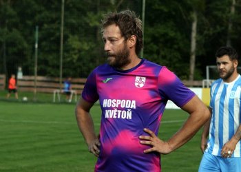 Letec přistává natrvalo. Jakub Telecký uzavírá po třiceti letech bohatou fotbalovou kariéru