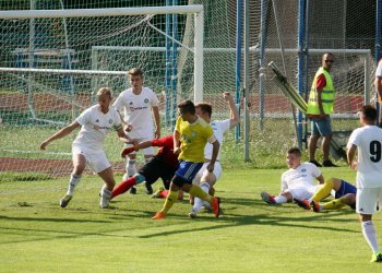 Červená karta a pak čtyři branky ukončily pohárové účinkování Všechovic