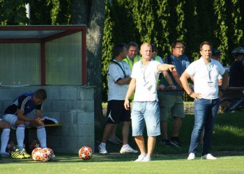 Trenér Všechovic Zbyněk Vinklár - Chceme to kvůli našim fanouškům zlomit a společně si po zápase zařvat!
