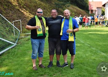 Foto dne - Horní Bečva slavila slušivými šálami