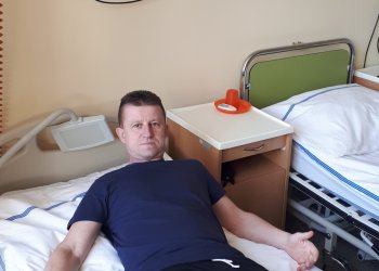 Kouč Benfiky se zotavuje po operaci