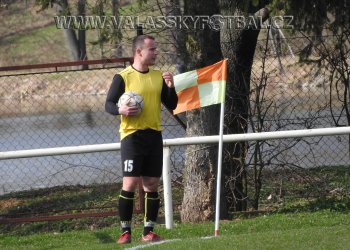 Petr Berka brousí defenzívu Zubří, ale pořád ho to táhne ještě jednou a naposled na Horní Bečvu