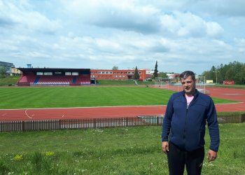 Kvalita areálu ve Valašském Meziříčí? Podmínky nejen pro fotbalisty vytváří skvělou prací Radek Ostřanský