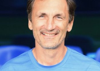 SCHMUCKER KEMP - KEMP FOTBALOVÝCH BRANKÁŘŮ