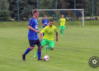 V souboji čekatelů na bod uspěl Straník proti Lhotce
