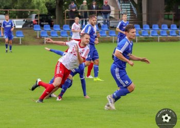 Valmez zapomněl ve Všechovicích ve druhém poločase hrát fotbal a Tatran mu nasázel kupu branek