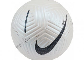 Netfotbal.cz - Nový fotbalový míč Nike Flight je ten pravý přímo pro vás!