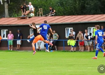 Fotbal v Hrachovci měl chutné i dramatické menu