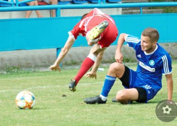 Rychle zapomenout na odvrácenou stranu fotbalu. Vsetín přišel v Kozlovicích za jeden zápas o šest hráčů!