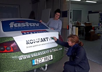 Budeme se na valašských stadionech objevovat také s firmou Kompakt Valašské Meziříčí