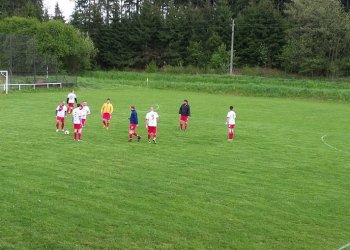 Fotbalová sezona 2015/2016 skončila zápasy IV. třídy v Choryni a Študlově