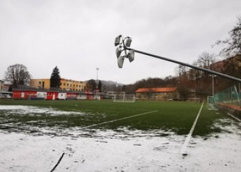 Pecník opět svítí naplno. Nová závlaha na Tyršovce