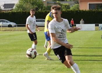 Všechovice měly kvalitu ve Strání jen třicet minut. Body zůstaly po zásluze na jihu