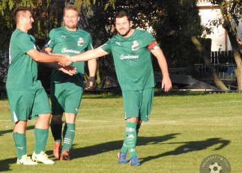 Loučka neměla při jarní premiéře slitování s rezervou Krhové