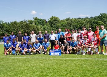 Benefiční Turnaj firem Fastavu Vsetín se opět vydařil a 30 000 korun míří Vsetínské nemocnici