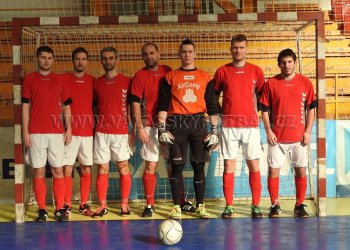 Po 14. kole vedou okresní futsalový přebor Draci z Valašského Meziříčí