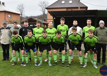 Tři týmy v boji o postup do 1. A třídy. Bynině dávájí šanci ještě Vlachovice