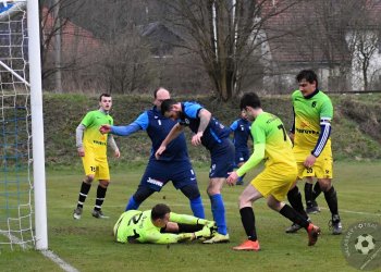 Ratiboř poprvé na jaře zakopla. Dolní Bečva nastartovala podzimní válec