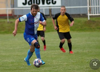 Jablůnka se sama diví, jak se jí daří. Čuma dal hattrick po krásných brankách v Přílukách