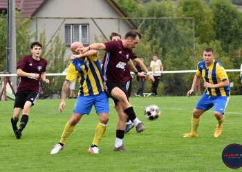 Francovka měla na Kaštýle dobré pasáže, ale nedává góly. Domácí Kovařík vystrčil drápy a Hovězí nadělovalo