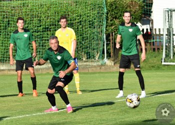 Divácky atraktivní derby v Lidečku zvládl domácí nováček. V brance pomohla jistota z Prlova