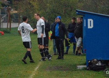 Krhové podzim nevyšel. Po dohodě s vedením klubu končí trenér Pavel Štursa