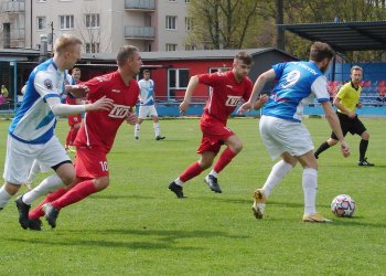 Vsetín přežil dva mrazící dechy Slavičína a v závěru zaslouženě srovnal z penalty