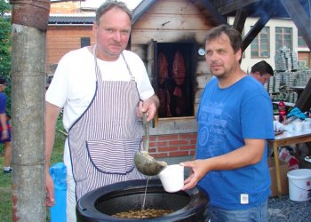 Plíce valašských klubů – Valašská Senice - František Trochta