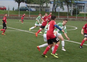 Mládežnický fotbal nezaskočilo deštivé počasí