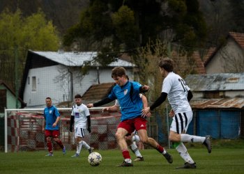 Horní Bečva zvládla dohrávku v Podlesí. Podruhé na jaře ji střelecky táhl Juřík. Trenér Vaněk na lavičce Podlesí končí