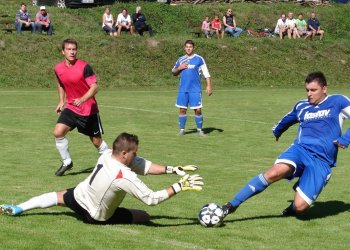 Ajax spasila na cestě k zisku jednoho bodu Filgasova penalta