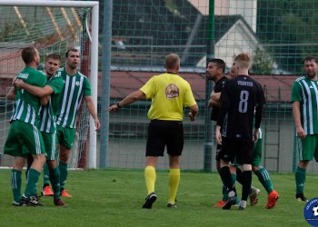 20 a 17 let. Modrou hvězdu proti Valašské Polance spasili mladíci
