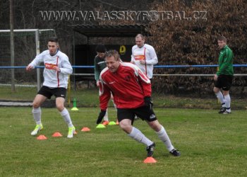 Veterán Emil Nečas platí rád za góly skvělé partě ze Semetína