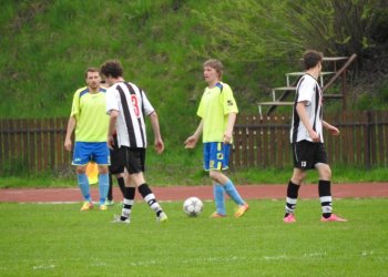 Kam za valašským fotbalem v neděli 1. května