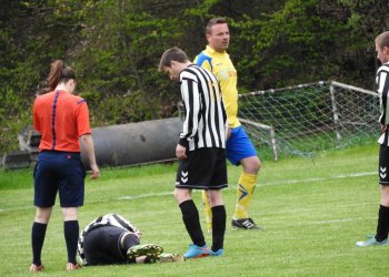 Pískala jsem tragicky, napsala rozhodčí do zápisu. A fotbal jí tleská