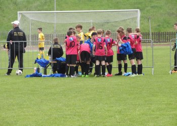 Nedělní fotky z Valmez Cupu 2016
