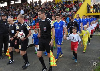 Jak přijel do Valmezu Baník – díl 5. – Rozhodčí a delegáti