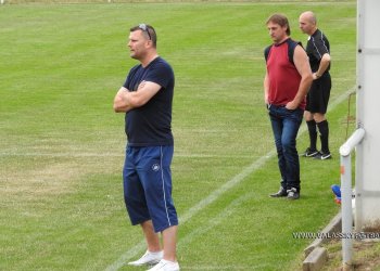 Ze zlatého archívu valašského fotbalu - Pavel Charvát opustil Lidečko, novým trenérem je Ivan Pecha