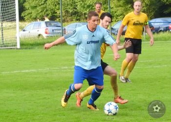 Ve šlágru 1. B třídy Semetín - Hrachovec tekly emoce proudem