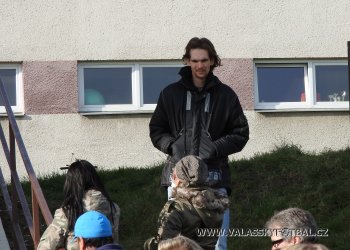 To když se brankářský samouk Tomáš Kuča pokoušel uchytit na Valašsku