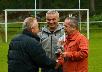 Legenda Hornobečvanské kopané Oldřich Fojtášek oslavil 80 let