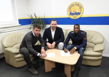 DO ZLÍNA PŘICHÁZÍ NOVÁ POSILA, FRANCOUZSKÝ STOPER BIJIMINE