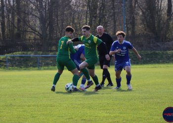 Hrachovec s navrátilcem Janalíkem v brance vykročil do boje o záchranu bodem s Nivnicí