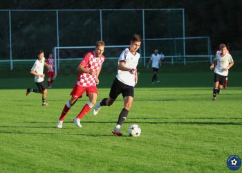 Opravdu to byly misky na vahách mezi Prlovem a Brumovem B