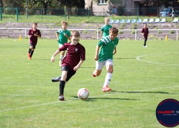 Fotoreportáž z derby mladších žáků VKK - Hovězí