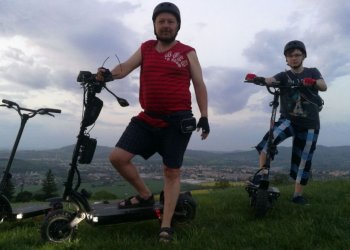 Petr Holub si vylosovanou výhru z Tip Ligy užil i se svým synem