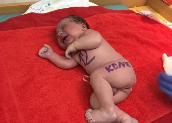 Gratulace Tatranu Všechovice a Valašského fotbalu Davidu Konečnému k narození syna
