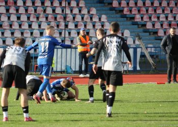 Valmez dostal facku ve Frýdku - Místku a musí reagovat na zdvižený varovný prst