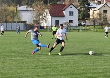 V a V trefili proti Zašové Valašské Bystřici veledůležité body