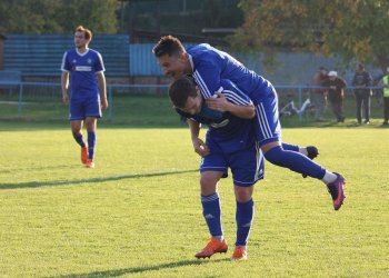 V rámci nutnosti se potkal Štěpán Dluhoš na stoperu s Petrem Pleškem